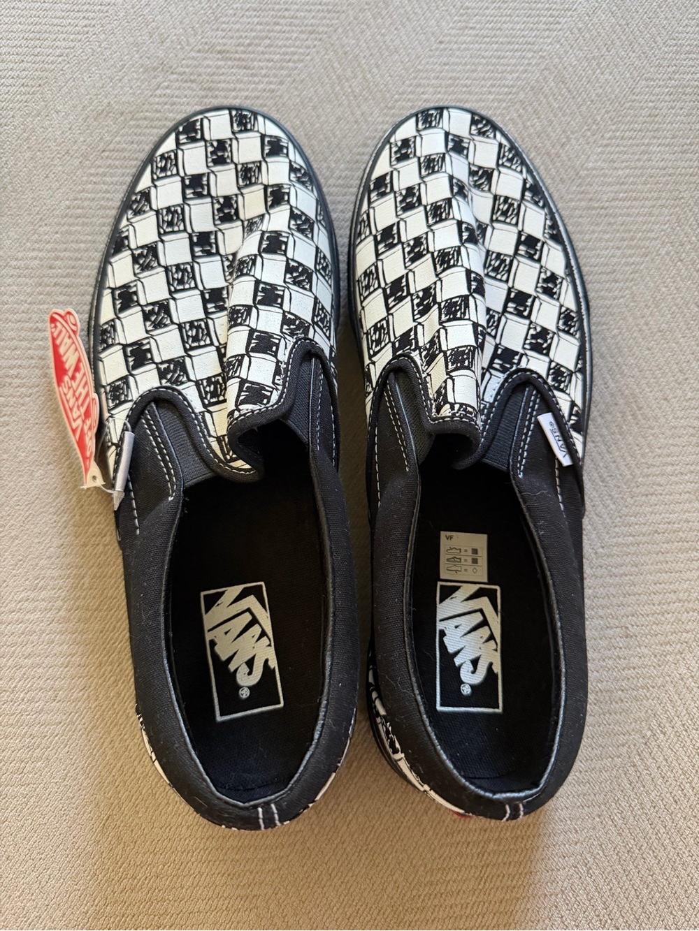 Vans Classic Slip-On Checkerboard Men’s Size 10 NEW NWT (black and white) - Picture 6 of 6